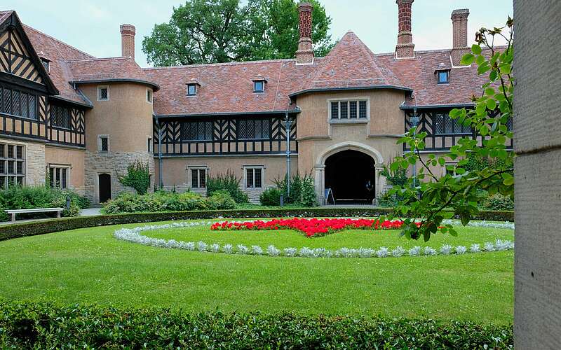 



        
            Museum Schloss Cecilienhof,
        
    

        Foto: TMB Fotoarchiv/Antje Tischer
    