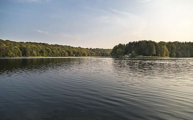 Blick über den abendlichen Liepnitzsee