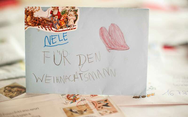 



        
            Ein Brief an den Weihnachtsmann,
        
    

        
            Foto: Deutsche Post DHL
        
        
    