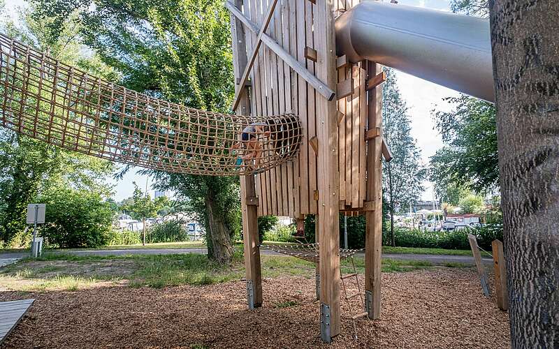 



        
            Spielplatz im internationalen Kunst- und Kulturquartier Schiffbauergasse ,
        
    

        Foto: Schiffbauergasse/Mathias Voelzke
    