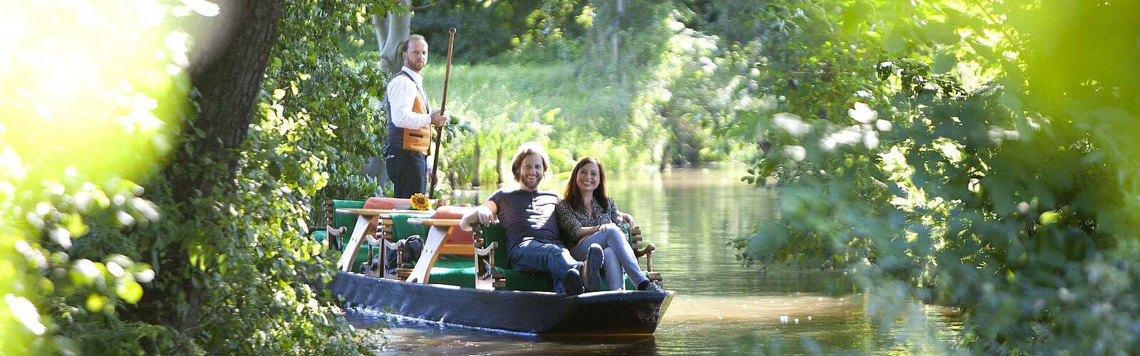 Kahnfahrt im Spreewald,
        
    

        Foto: TMB-Fotoarchiv/Paul Hahn