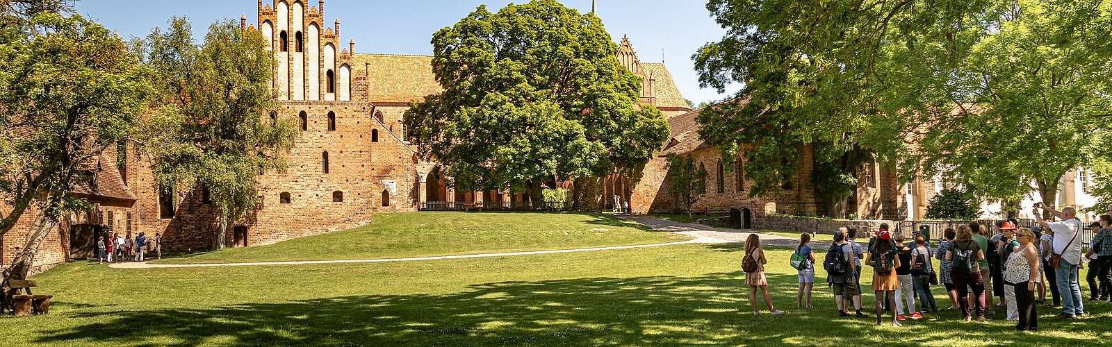 Gruppenführung durch das Kloster Neuzelle,
        
    

        Foto: TMB-Fotoarchiv/Steffen Lehmann