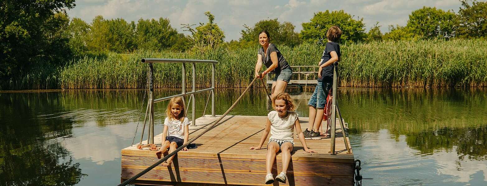 Wasserspaß im Ziegeleipark Mildenberg,
        
    

        Foto: TMB Fotoarchiv/Julia Nimke