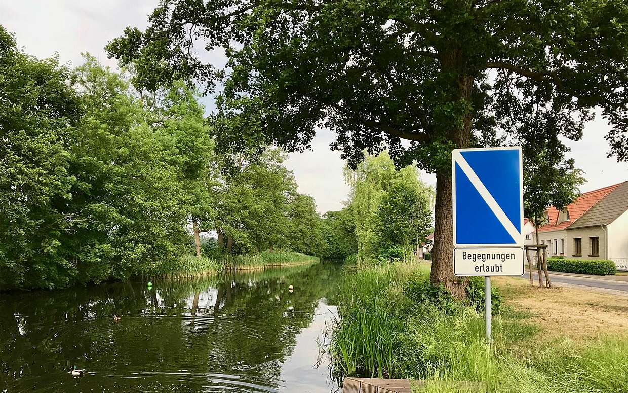 Langer Trödel in Zerpenschleuse