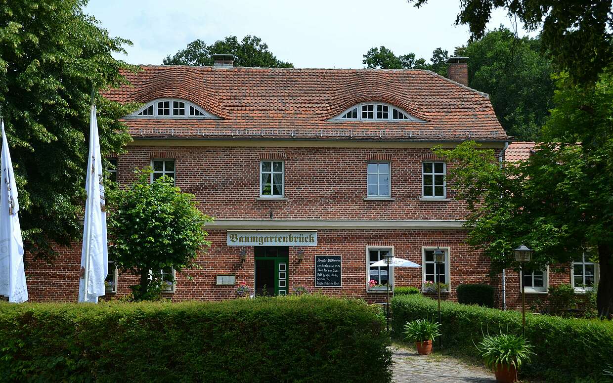 In diesem Gebäude in Baumgartenbrück wurde früher der Brückenzoll kassiert.