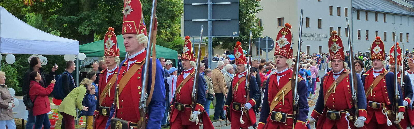 Parade der Langen Kerls in Königs Wusterhausen,
        
    

        
            Foto: Tourismusverband Dahme-Seen e.V.