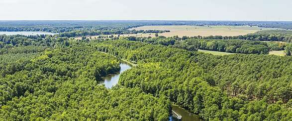 Mit dem Hausboot durch Brandenburg: Kurs auf die Freiheit