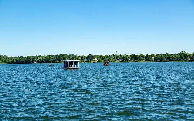 Hausboot auf dem Ruppiner See