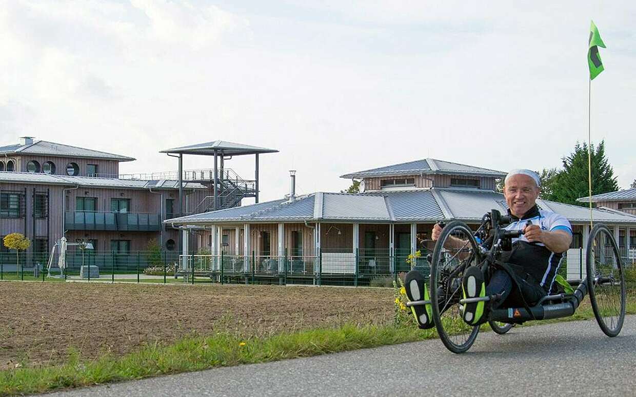 Handbiker Veit Riffer am ElsterPark