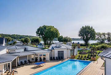 Folge Precise Resort auf Instagram