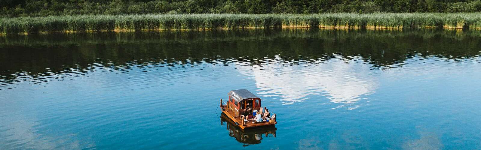 Floßtour auf dem Schwielochsee,
        
    

        Foto: TMB-Fotoarchiv/Julia Nimke