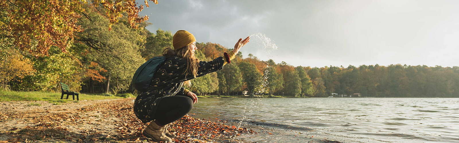 Am Stechlinsee im Herbst ,
        
    

        Foto: TMB-Fotoarchiv/Steffen Lehmann