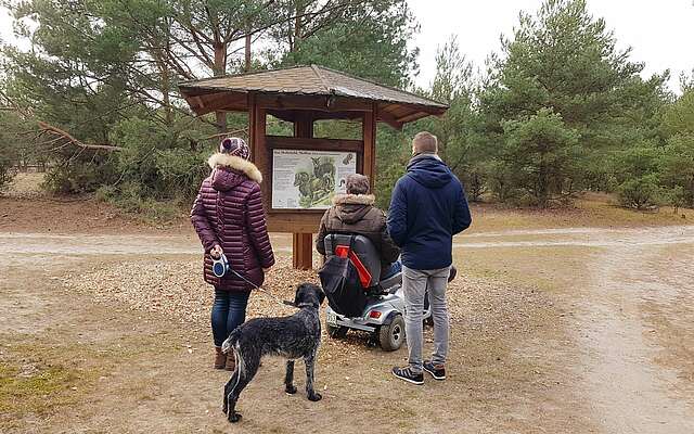 Infotafel im Wildgehege Glauer Tal