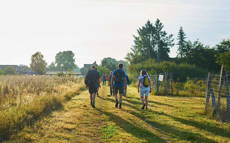 



        
            Fontane-Wandermarathon 2023,
        
    

        Foto: Tourismusverband Ruppiner Seenland e.V./Thomas Janowitz
    