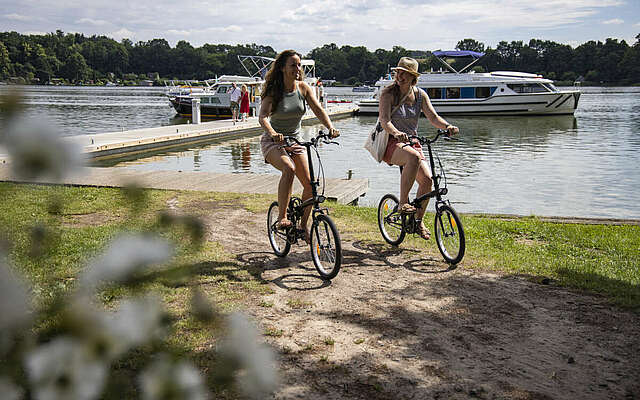 Radtour am Wasser