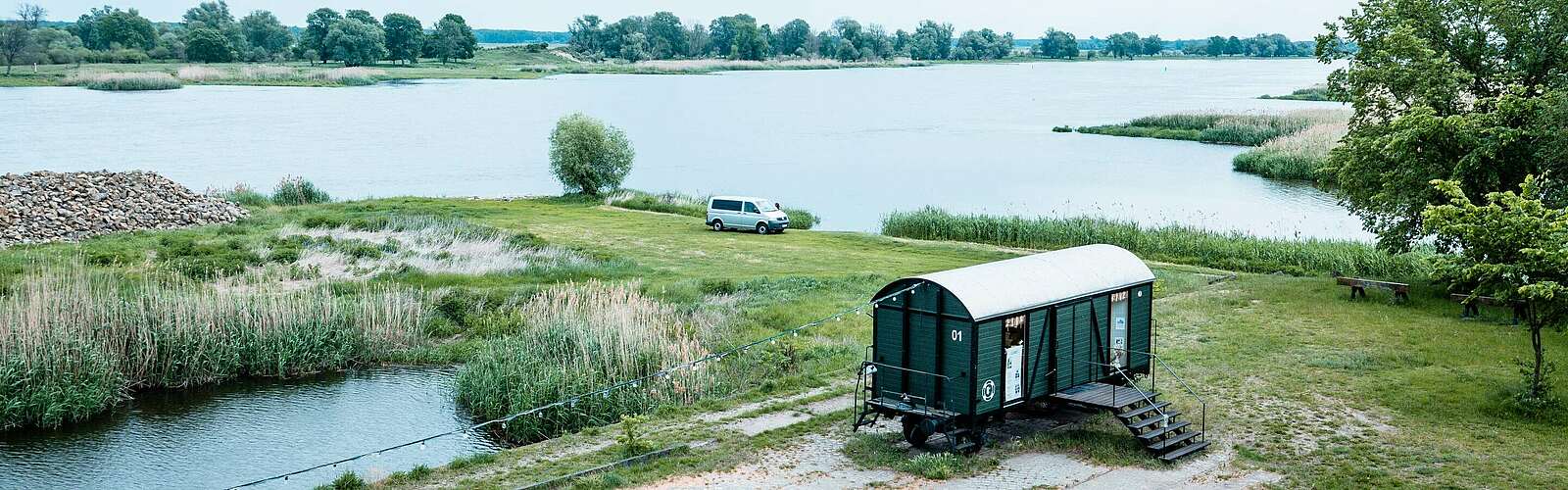 Van im Hafen Groß Neuendorf,
        
    

        Foto: TMB-Fotoarchiv/Steffen Lehmann