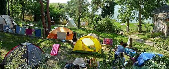 Camping- und Wohnmobilstellplätze