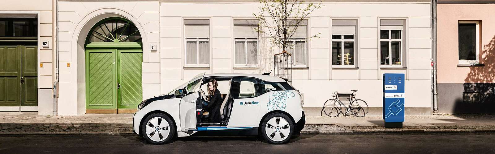 Elektroauto BMW i3 von DriveNow,
        
    

        
            Foto: DriveNow GmbH &amp;amp; Co. KG