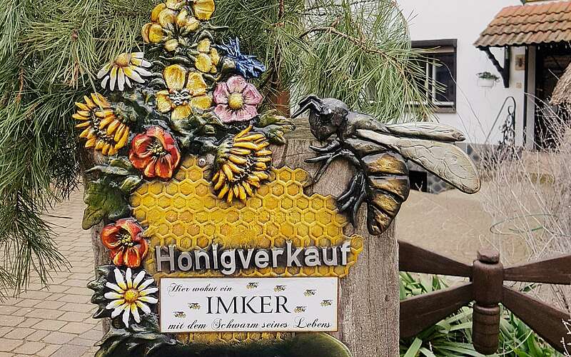 



        
            Imkerei in Blankensee,
        
    

        Foto: TMB-Fotoarchiv/Katrin Schreinemachers
    