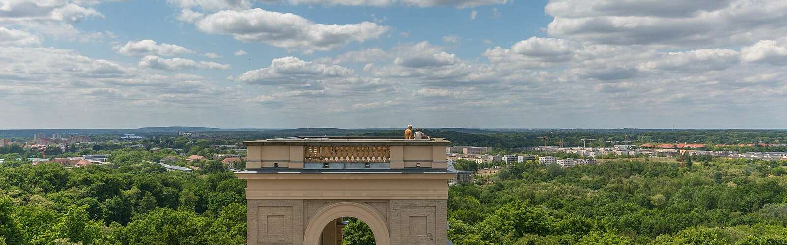 Blick vom Schloss Belvedere über Potsdam,
        
    

        Foto: TMB-Fotoarchiv/SPSG/Steffen Lehmann