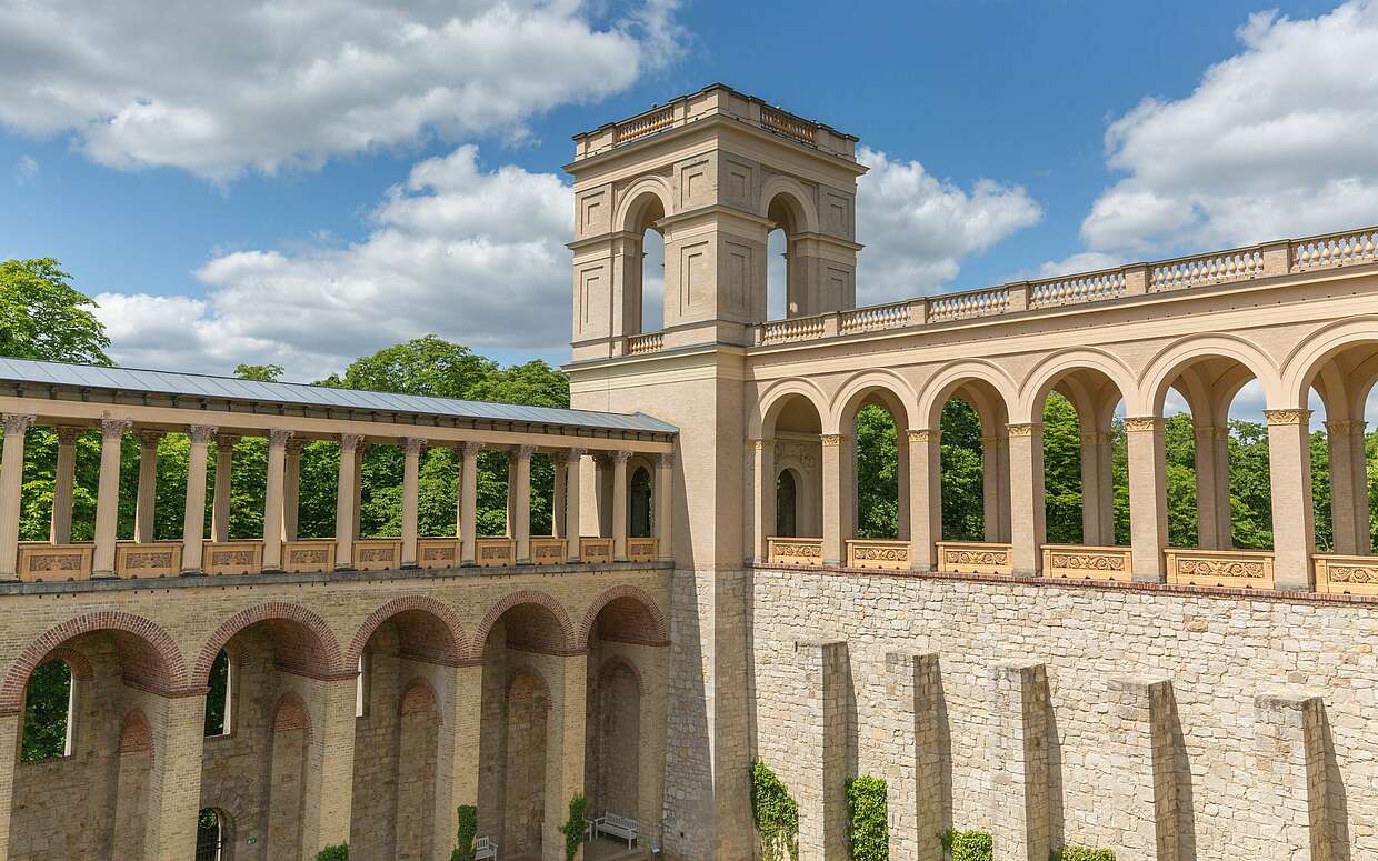 Ein Turm des Schlosses Belvedere