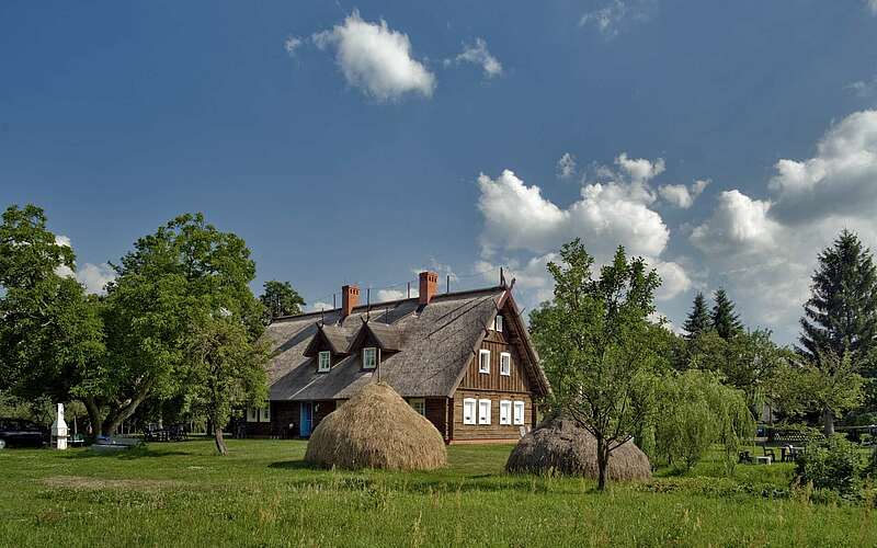 



        
            Traditionelles Holzhaus im Spreewald,
        
    

        Foto: TMB-Fotoarchiv/Thomas Klaeber
    