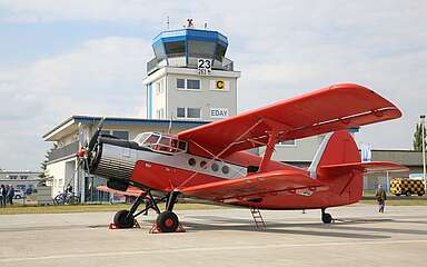 Flugzeug auf dem Flugplatz Strausberg