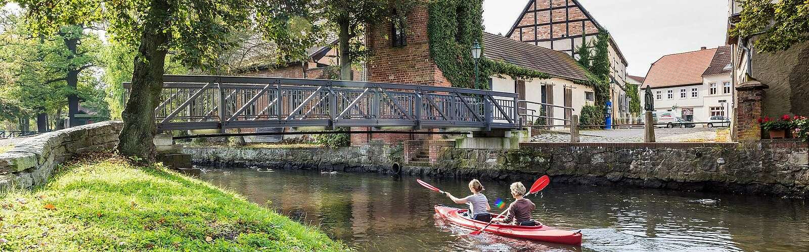 Kanuwanderer auf der Stepenitz in Perleberg,
        
    

        Foto: Tourismusverband Prignitz e.V./Markus Tiemann