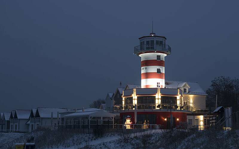 



        
            Winterlicher Leuchtturm,
        
    

        Foto: Tourismusverband Lausitzer Seenland e.V./Kathrin Winkler
    