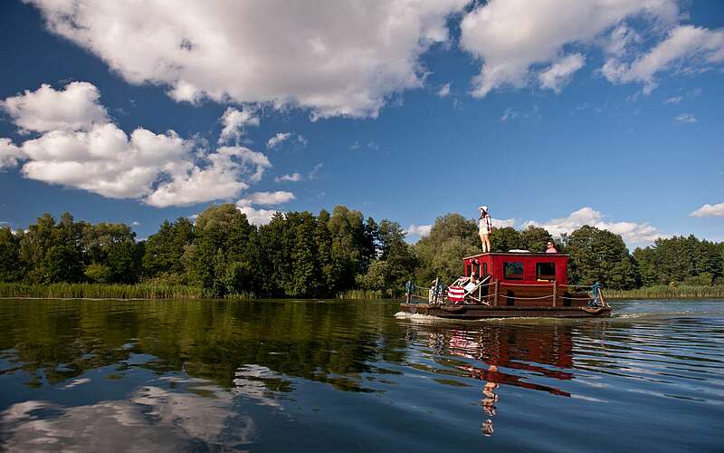 



        
            Floßtour auf dem Großen Wentowsee,
        
    

        Foto: TMB-Fotoarchiv/rent a floss/Yorck Maecke
    