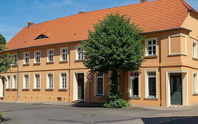 Ehemalige Adler-Apotheke Plaue