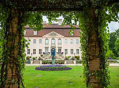 Blick zum Schloss Branitz