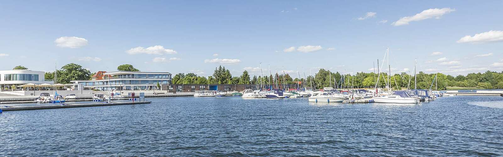 Stadthafen Senftenberg,
        
    

        Foto: TMB-Fotoarchiv/Steffen Lehmann