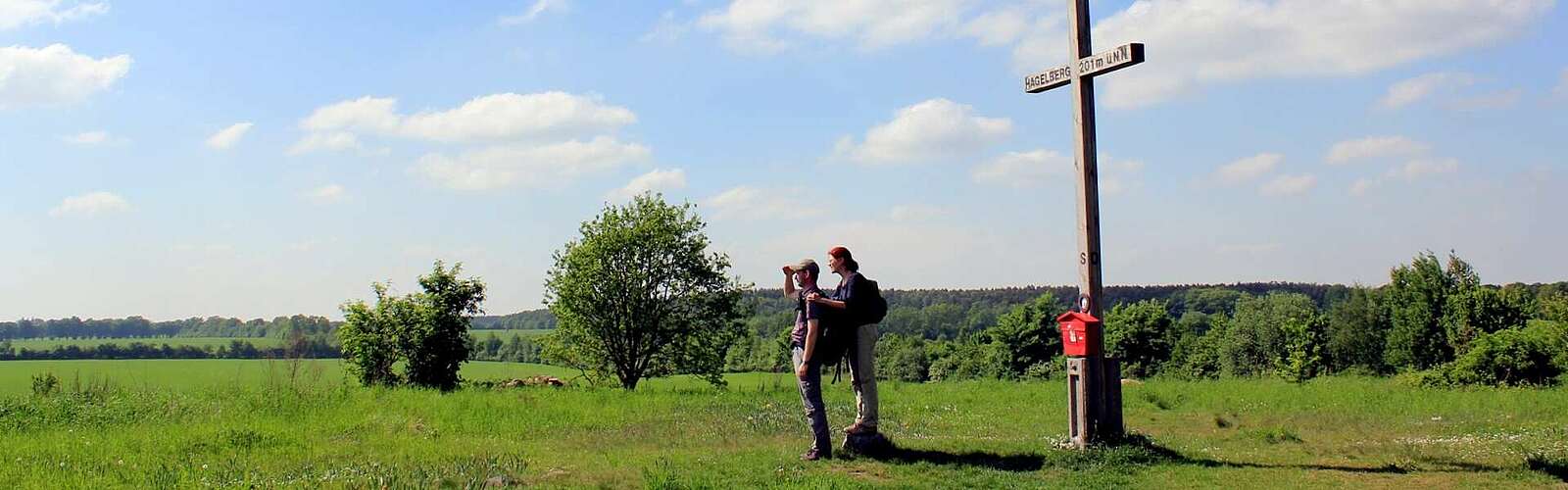 Gipfelkreuz auf dem Hagelberg,
        
    

        Foto: TMB-Fotoarchiv/Heiko Bansen/Juliane Wittig