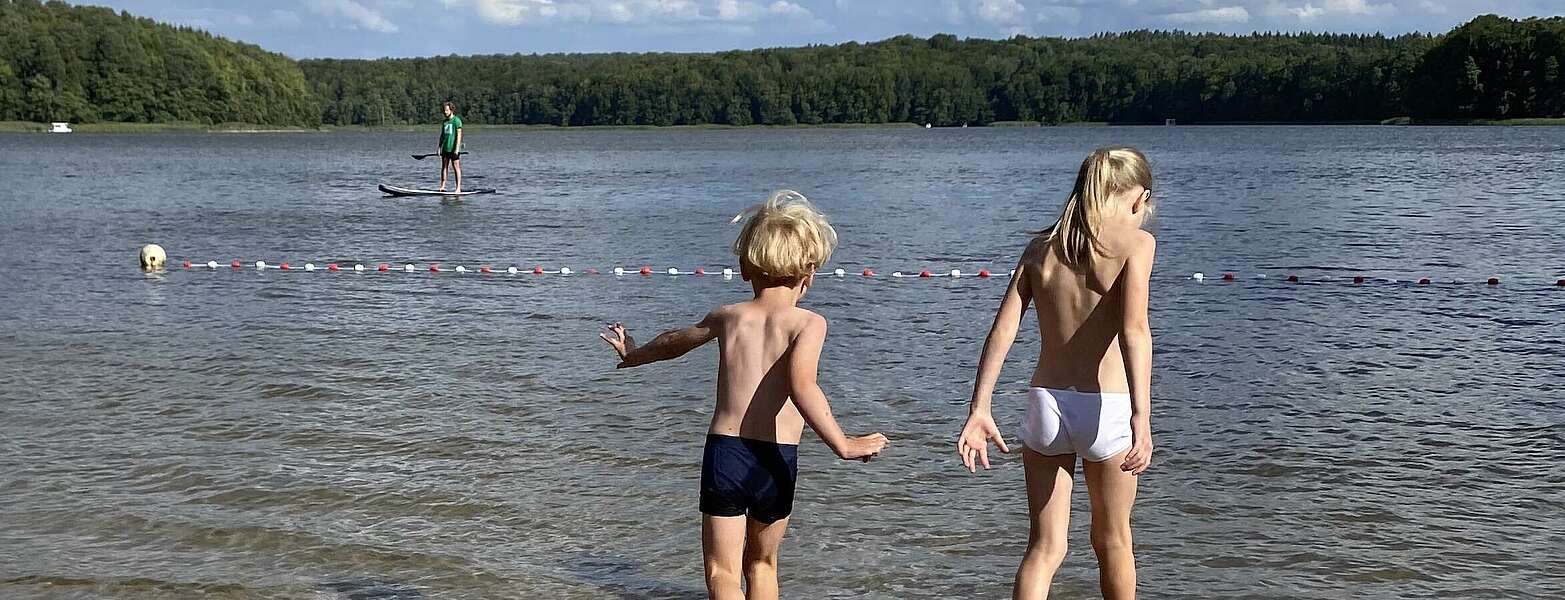 Badestelle am Zermützelsee,
        
    

        Picture: Tourismusverband Ruppiner Seenland e.V./Andrea Krumnow