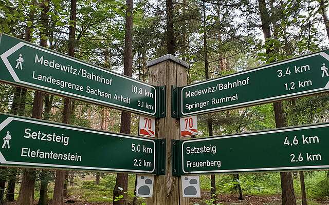 Findlingswanderweg im Hohen Fläming