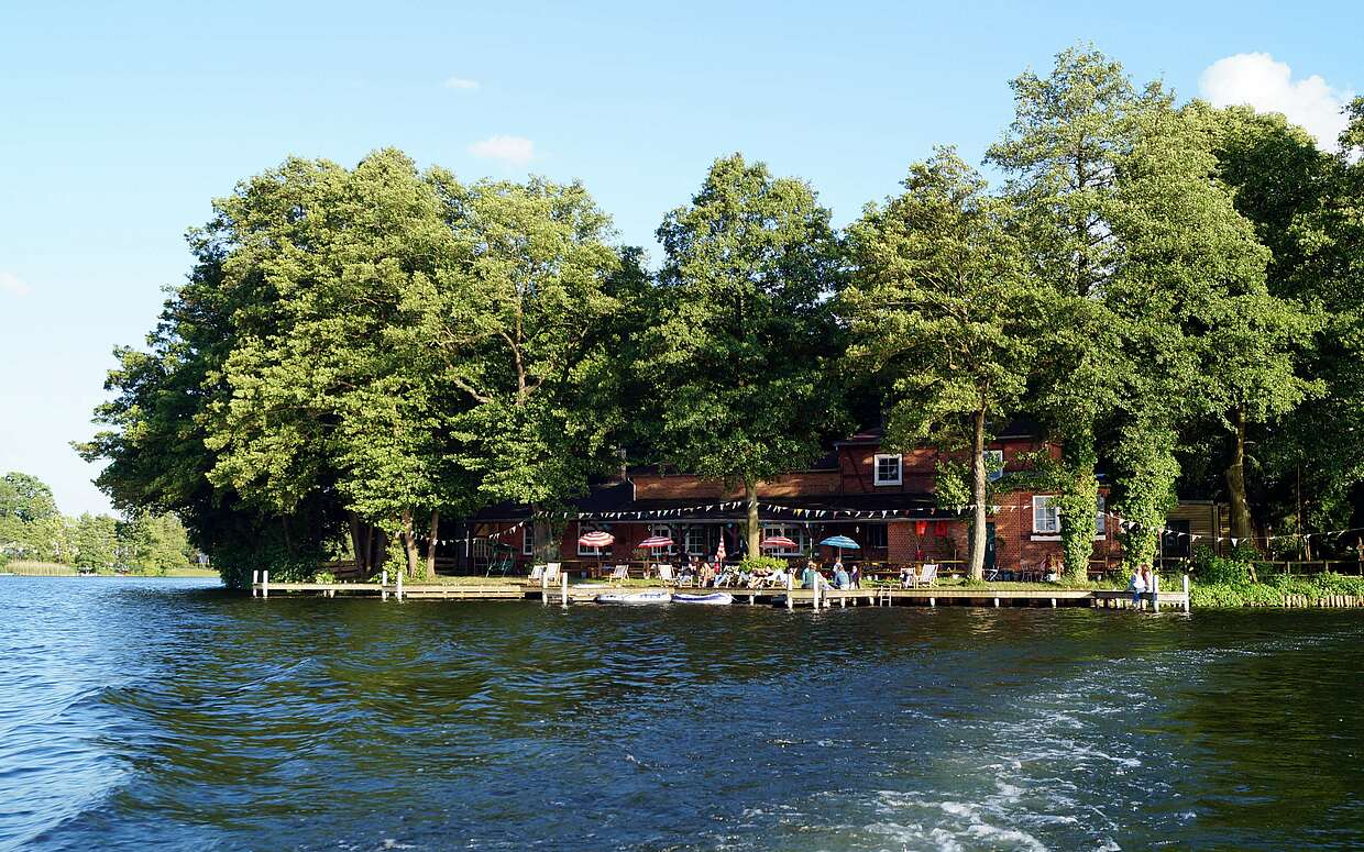 Wasserblick auf die Insel Kyritz