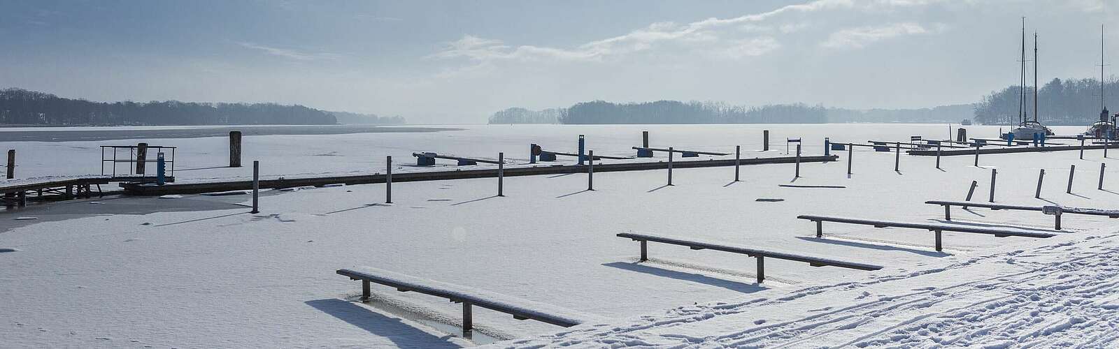 zugefrorener Scharmützelsee,
        
    

        Foto: TMB-Fotoarchiv/Steffen Lehmann