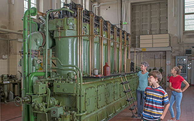 Dieselmotor im Sender- und Funktechnikmuseum Königs Wusterhausen