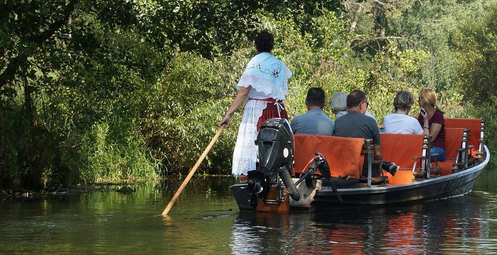 Kahnfahrt im Spreewald Schlepzig Hauptspree,
        
    

        Foto: TMB/Jan Hoffmann