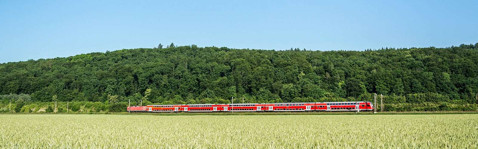 Mit dem Regionalexpress durch Brandenburg,
        
    

        Foto: fotolia.de/Calado