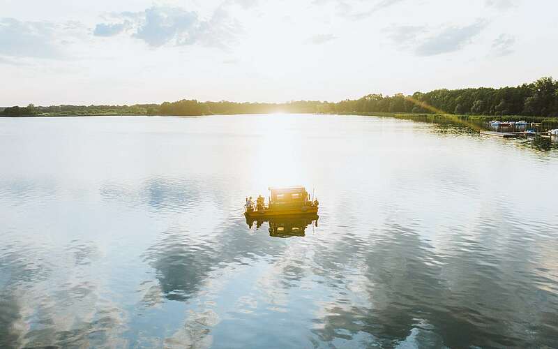 



        
            Floßtour auf dem Schwielochsee ,
        
    

        Foto: TMB-Fotoarchiv/Julia Nimke
    