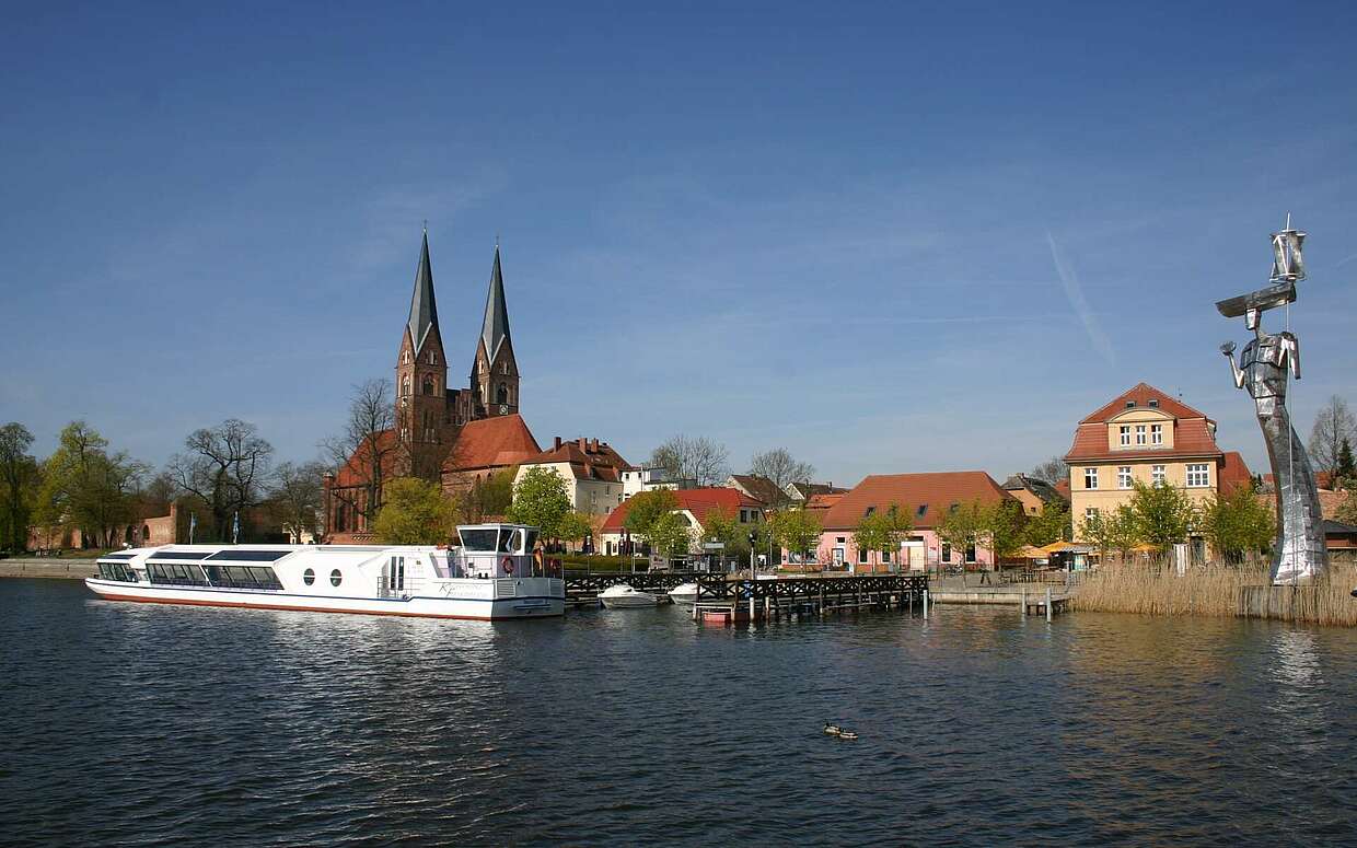 Fahrgastschifffahrt Neuruppin 
