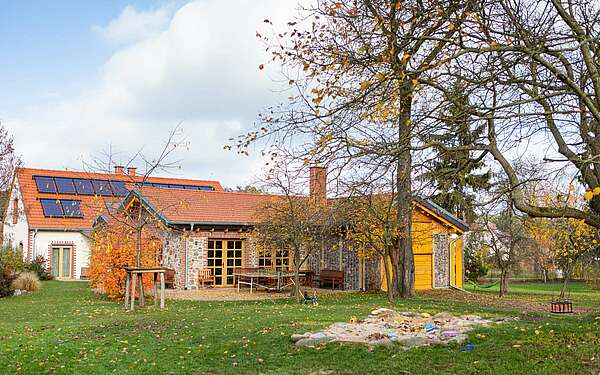 Rüsterhof im Herbst