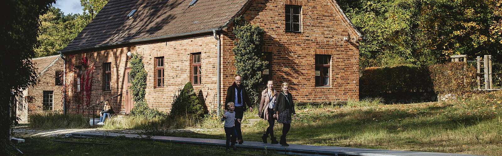 Familienspaziergang in Glashütte,
        
    

        Foto: TMB-Fotoarchiv/Madlen Krippendorf