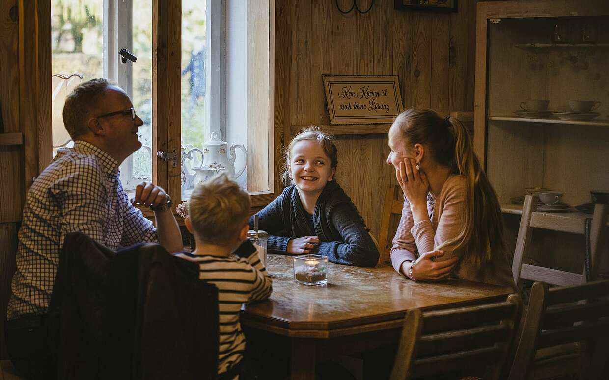 Kuchen essen im Café Albertine