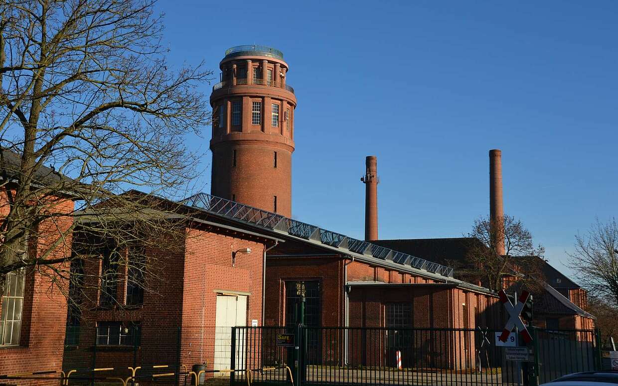 Überragend: der 65 Meter hohe Wasserturm in Kirchmöser