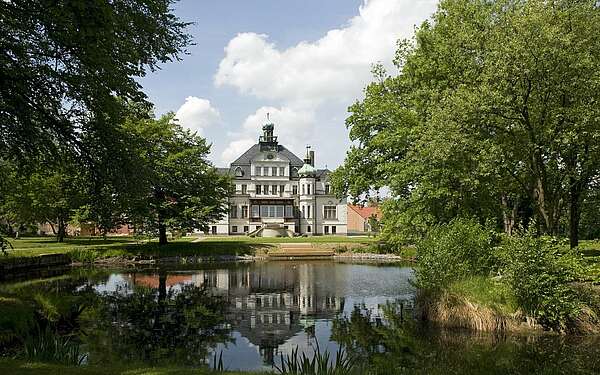 Blick auf Schloss Uebigau