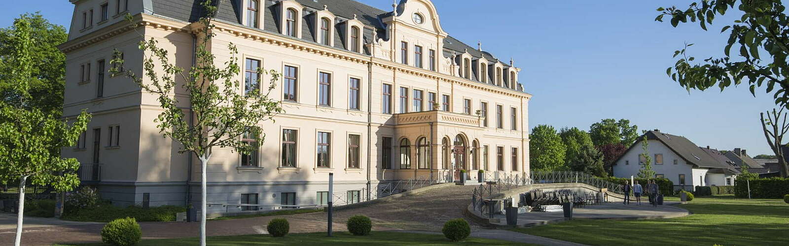 Schloss Ribbeck,
        
    

        Foto: TMB-Fotoarchiv/Steffen Lehmann