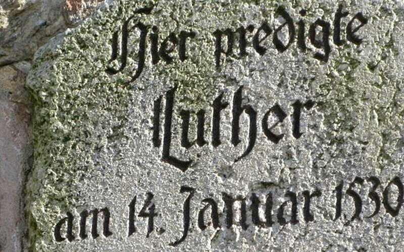 



        
            Lutherstein in Bad Belzig,
        
    

        Foto: TMB-Fotoarchiv/Lars Franke
    